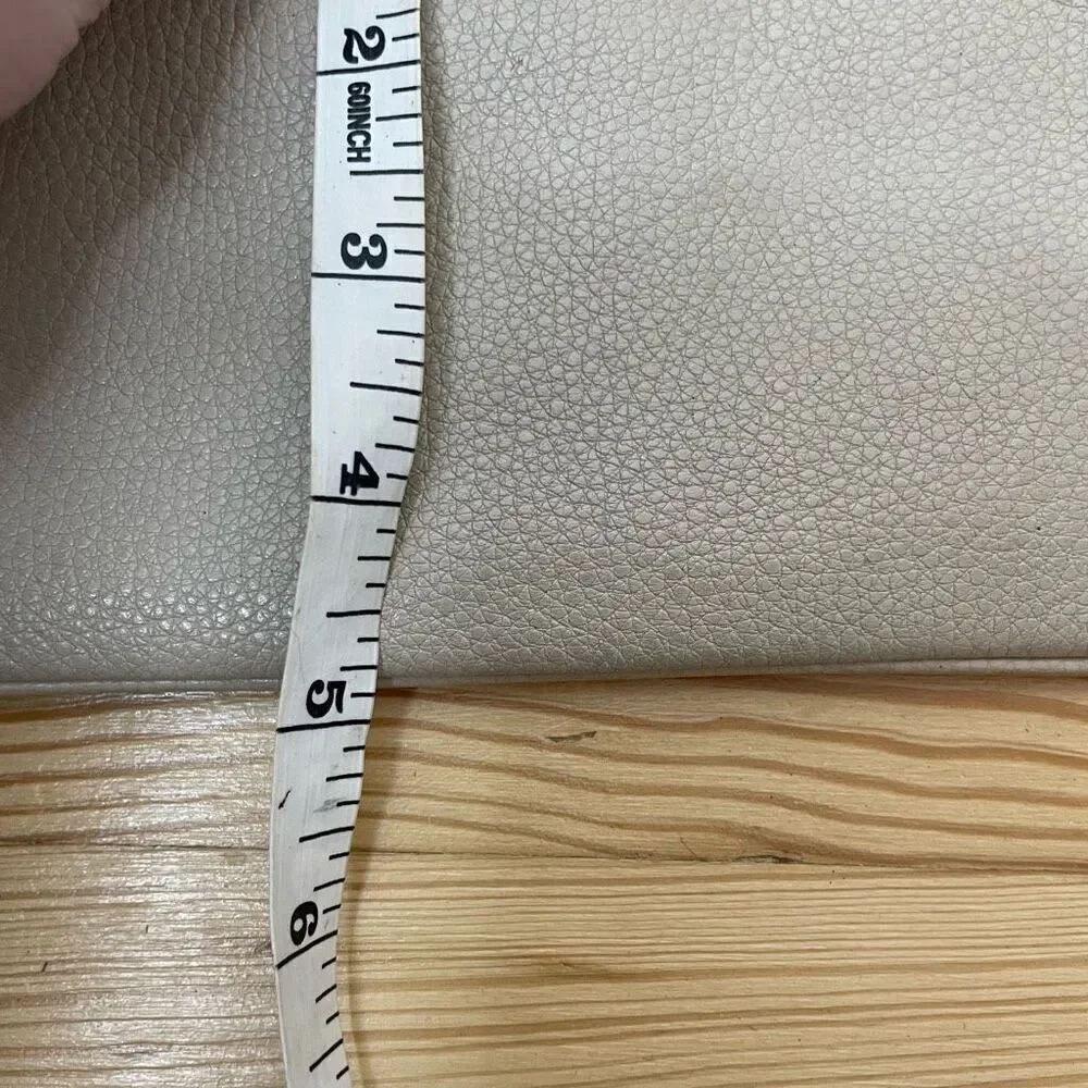 Kate Spade NY Jackson Slim Wristlet Wallet‎ Pebbled Leather Beige Tan Gray Zip
